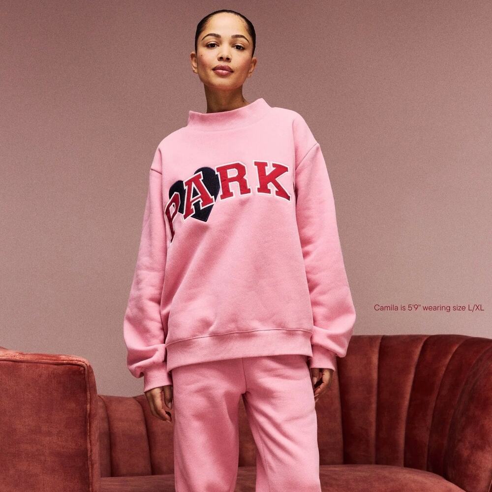 NEW PARKE Fleece Jean Heart Varsity Mockneck in Blush + Crimson Size L/XL